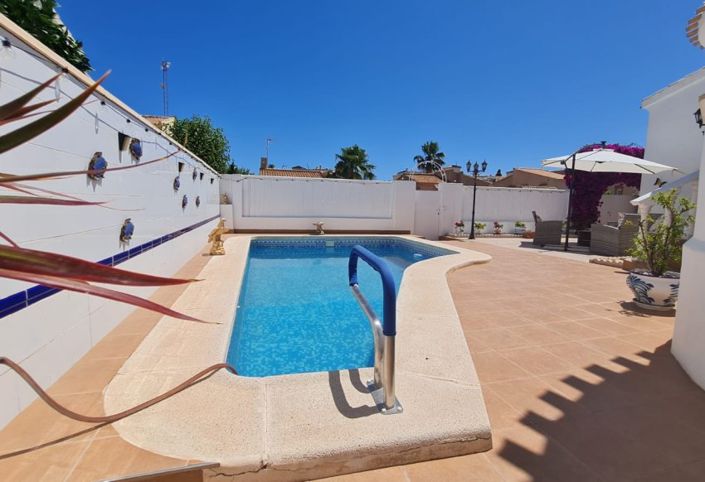 Image No.26-2 Bed Villa for sale