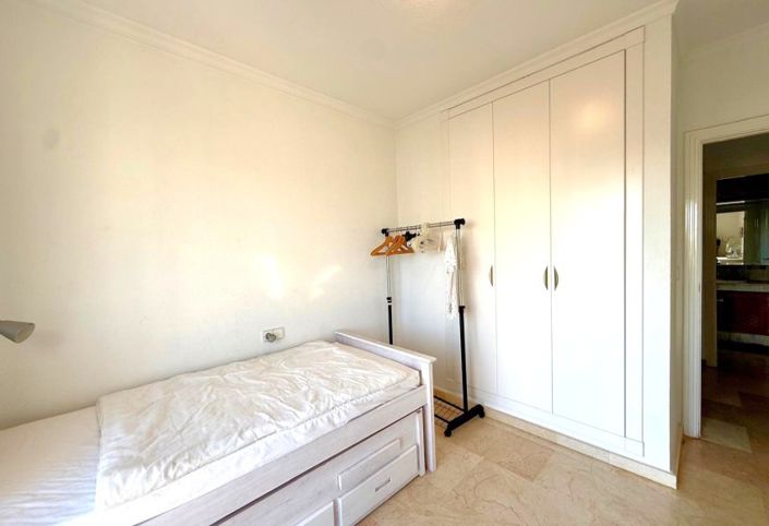 Image No.20-6 Bed Villa for sale