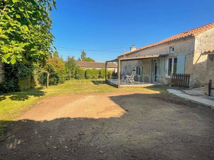 Image No.16-3 Bed House for sale