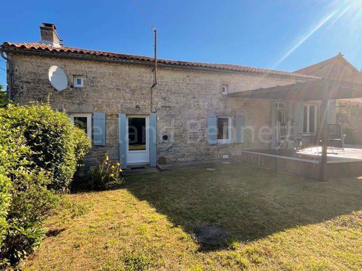 Image No.19-3 Bed House for sale