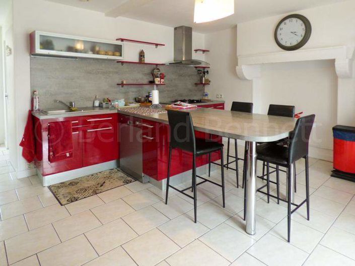Image No.4-4 Bed House for sale
