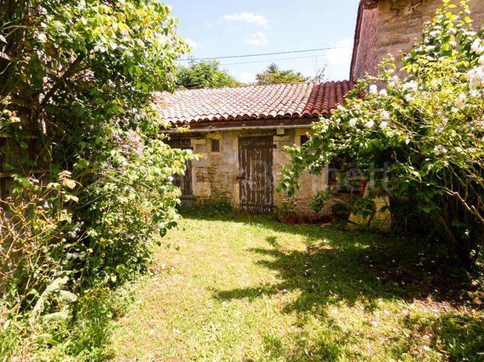 Image No.15-4 Bed House for sale