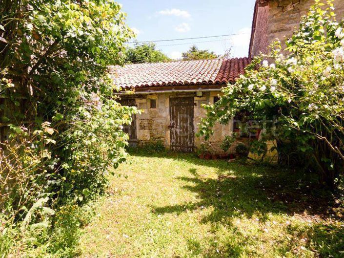 Image No.15-4 Bed House for sale