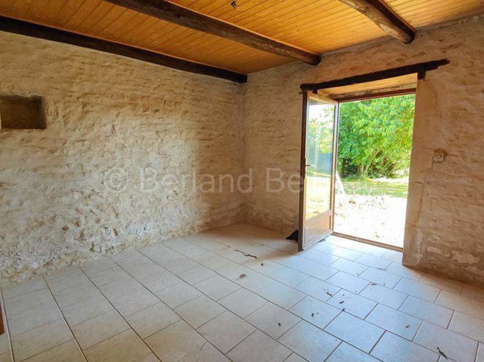 Image No.9-2 Bed House for sale