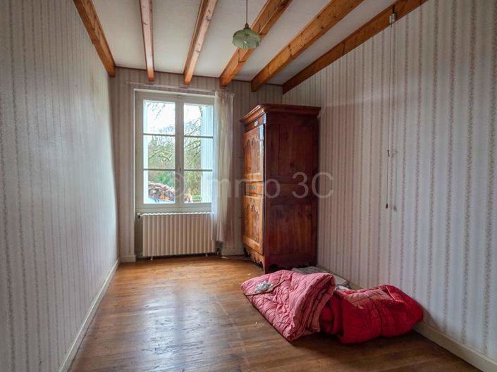 Image No.6-Maison de 3 chambres à vendre à Sauzé-Vaussais