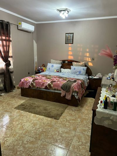 Image No.13-4 Bed House for sale