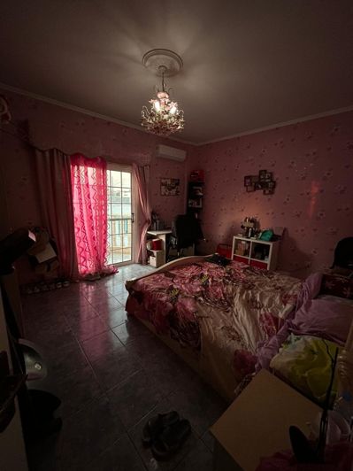 Image No.9-4 Bed House for sale