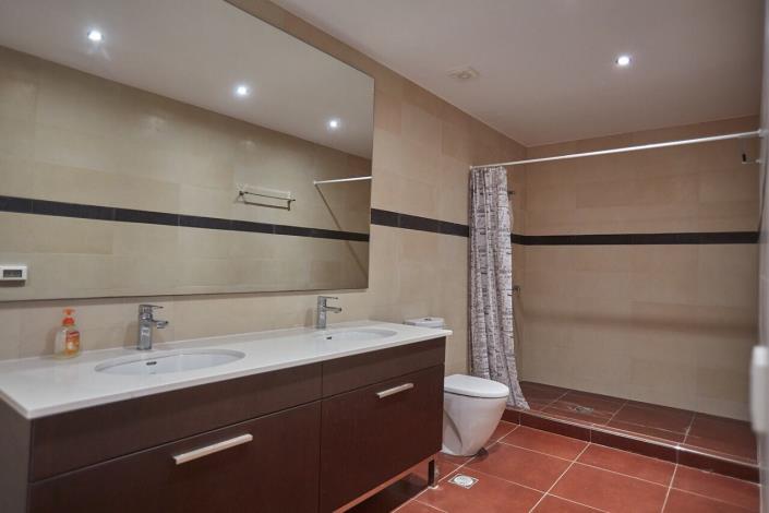 Image No.16-4 Bed Villa for sale