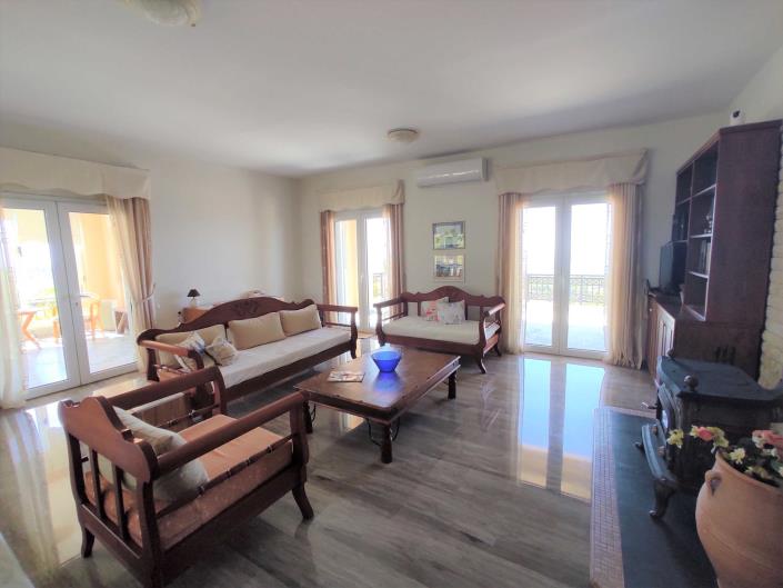 Image No.10-5 Bed Villa for sale