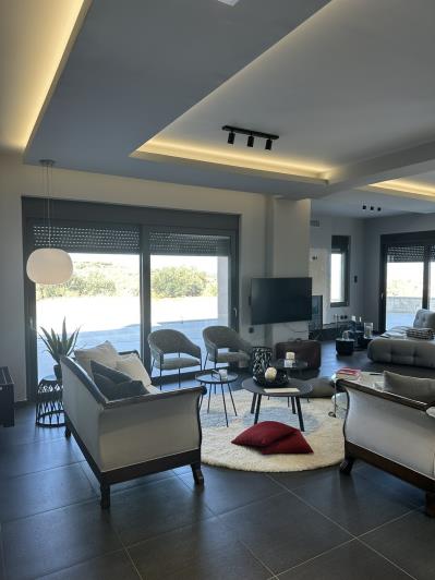 Image No.5-3 Bed Villa for sale