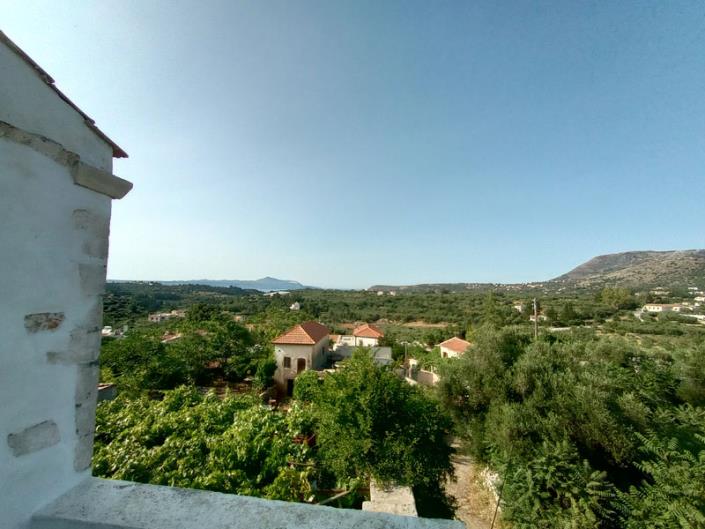 Image No.12-2 Bed House for sale