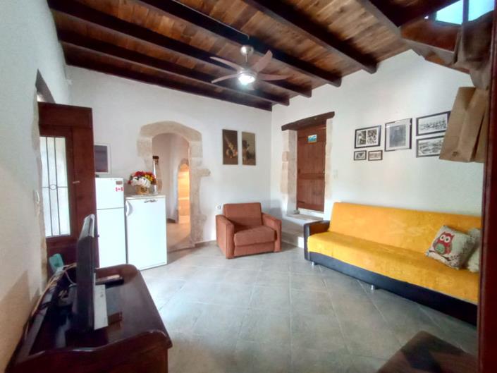 Image No.10-2 Bed House for sale