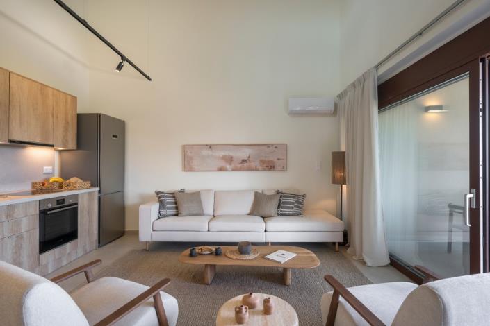 Image No.18-2 Bed Maisonette for sale