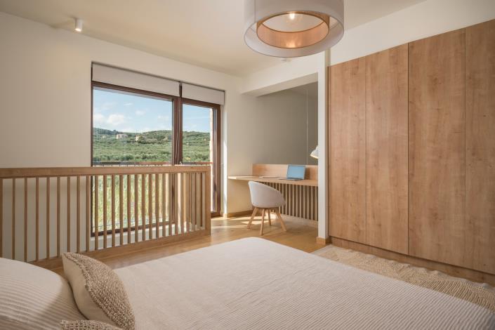 Image No.33-2 Bed Maisonette for sale