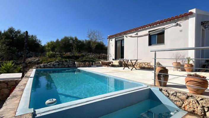 Image No.2-Villa de 2 chambres à vendre à Litsarda