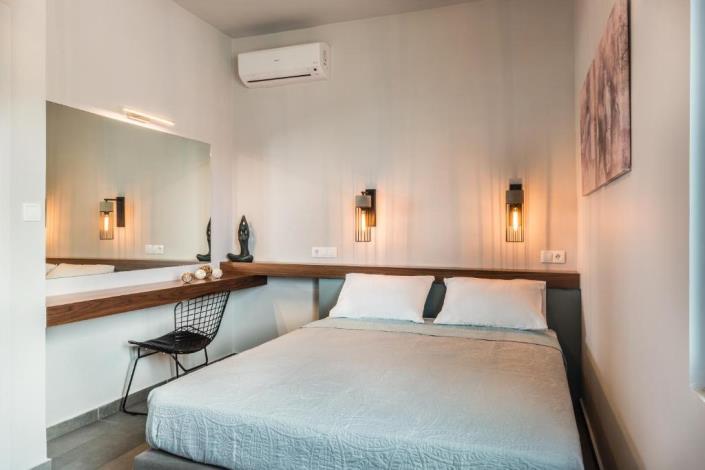 Image No.9-1 Bed Townhouse for sale