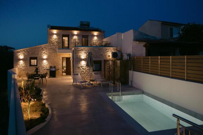 Image No.30-2 Bed Villa for sale