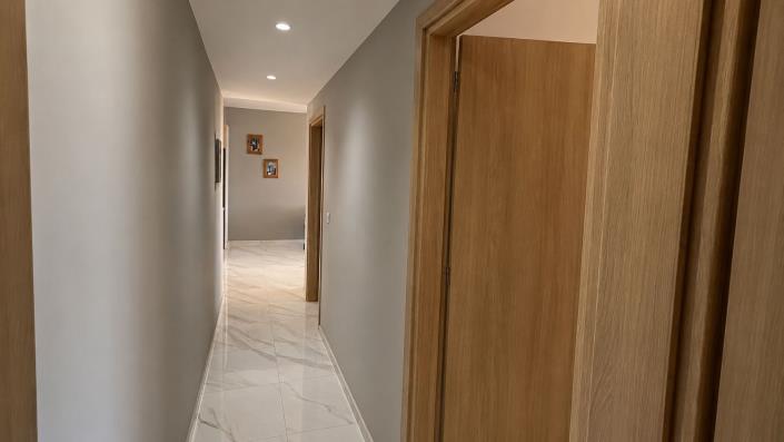 Image No.6-2 Bed House for sale
