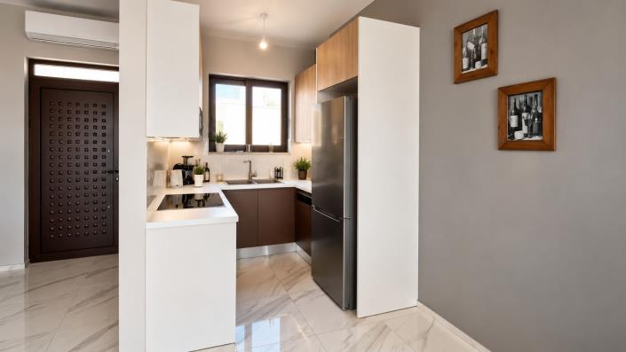 Image No.4-2 Bed House for sale