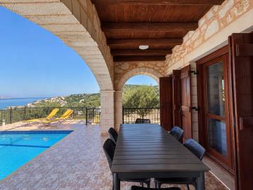 Stone-villa-for-sale-in-chania-crete--8-