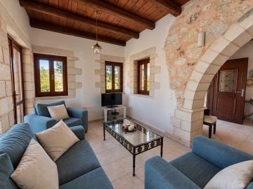 Stone-villa-for-sale-in-chania-crete--12-