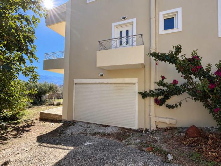 Image No.27-3 Bed House for sale