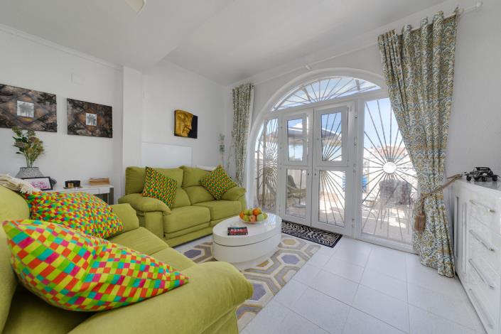 Image No.8-2 Bed Bungalow for sale