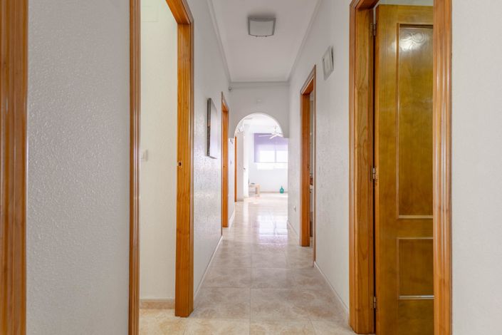 Image No.19-Appartement de 3 chambres à vendre