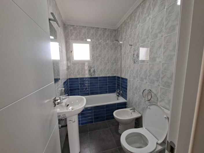 Image No.15-2 Bed Bungalow for sale