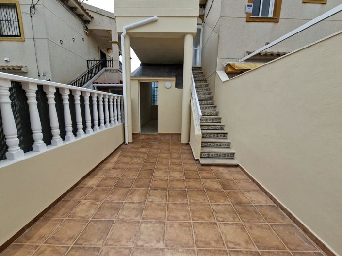 Image No.2-2 Bed Bungalow for sale