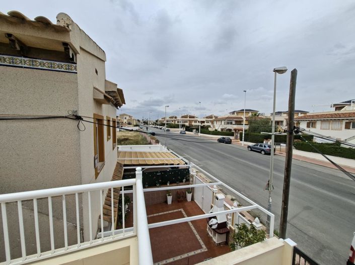 Image No.22-2 Bed Bungalow for sale