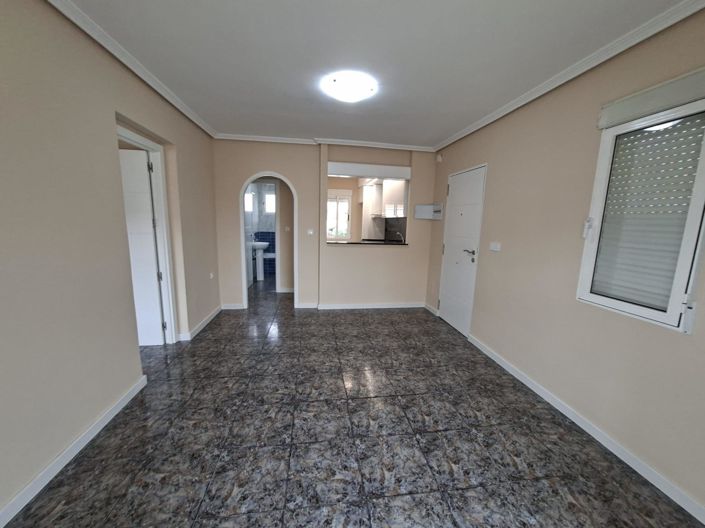 Image No.9-2 Bed Bungalow for sale