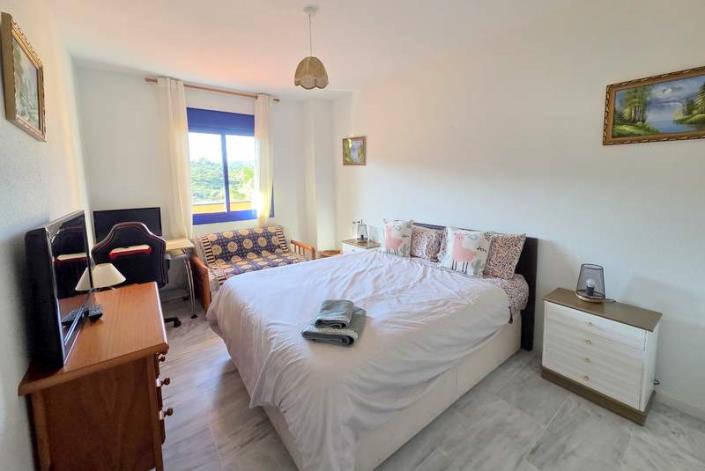 Image No.11-2 Bed Apartment for sale