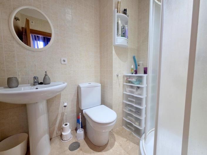 Image No.13-3 Bed Apartment for sale