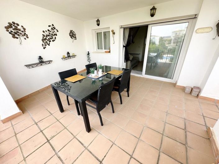 Image No.25-2 Bed Apartment for sale