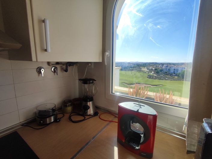 Image No.20-2 Bed Apartment for sale