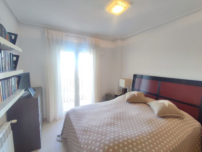 Image No.24-2 Bed Apartment for sale