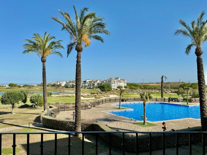 Image No.20-2 Bed Apartment for sale