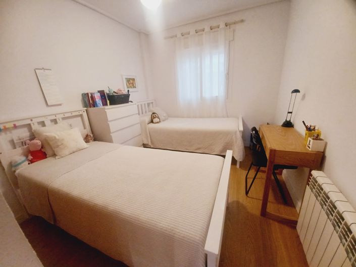 Image No.15-2 Bed Apartment for sale