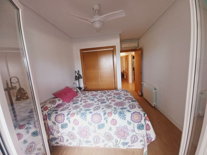 Image No.19-2 Bed Apartment for sale
