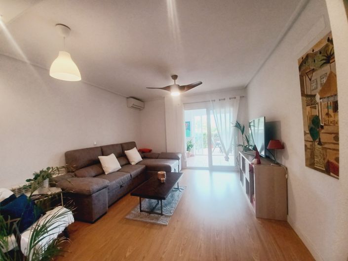 Image No.8-2 Bed Apartment for sale