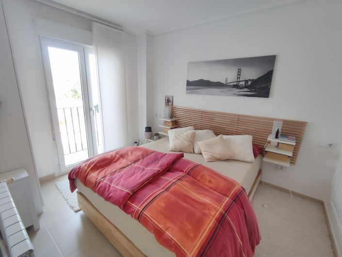 Image No.22-2 Bed Apartment for sale
