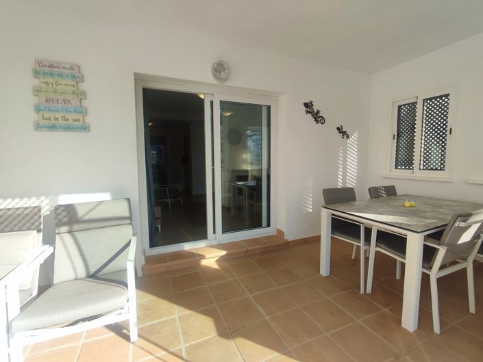 Image No.20-2 Bed Apartment for sale