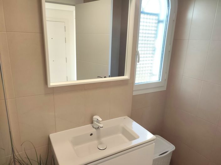 Image No.23-2 Bed Apartment for sale