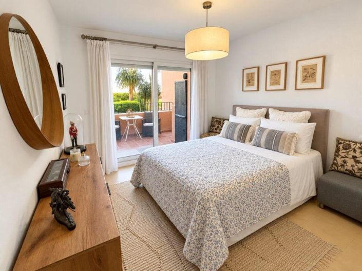 Image No.10-2 Bed Apartment for sale