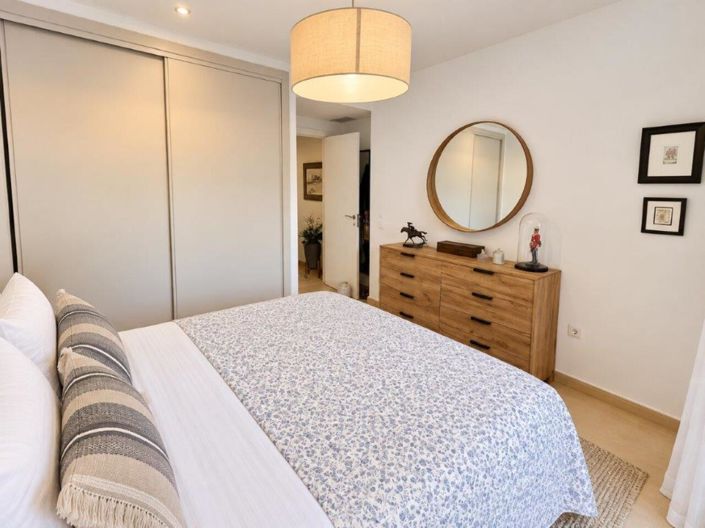 Image No.17-2 Bed Apartment for sale