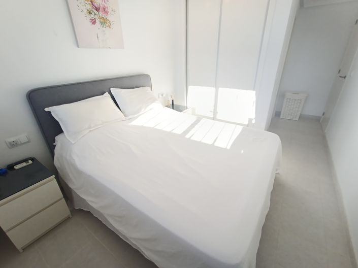 Image No.25-2 Bed Apartment for sale
