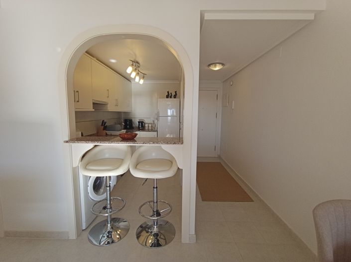 Image No.8-2 Bed Apartment for sale