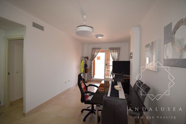 Image No.3-2 Bed Property for sale