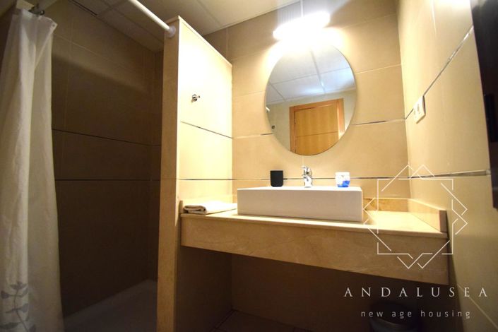 Image No.27-3 Bed Property for sale